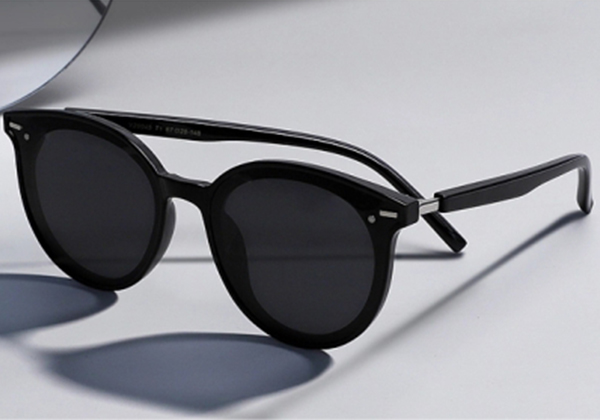 YJ Eyewear Series Injection Molding Machines